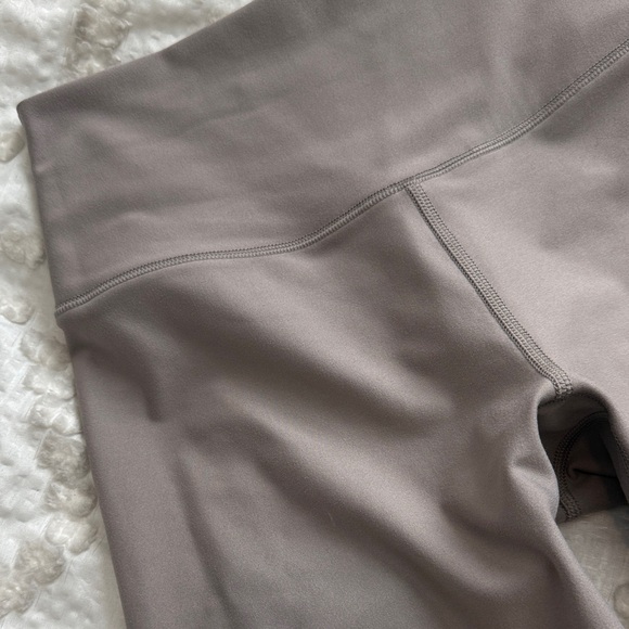 Abercrombie & Fitch Women's Gray Bike Shorts - Picture 2 of 4